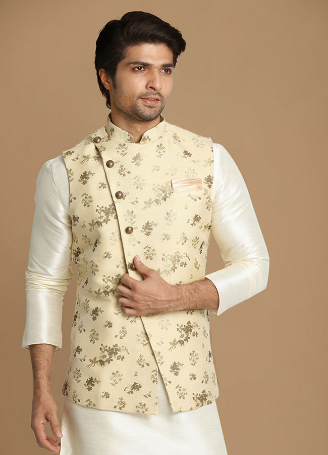 Manyavar kurta pajama discount jacket